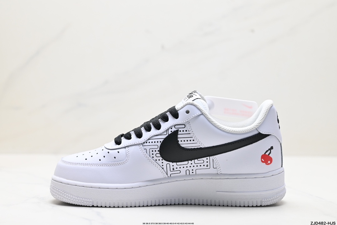 Nike Air Force 1 Shoes